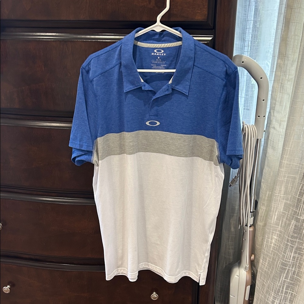 Oakley Men's Polo in Blue, Gray, and White